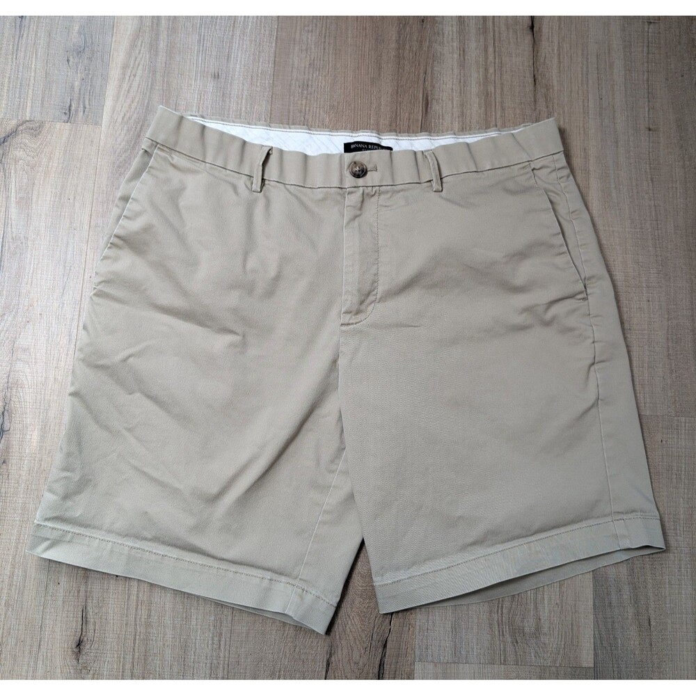 Banana Republic Size 35 Core Temp Chino Shorts Khaki Stretch 9” Performance